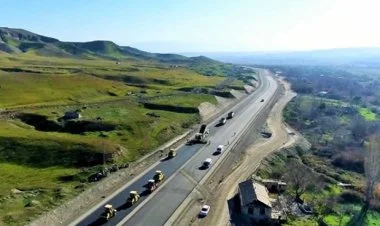 Xudafərin-Qubadlı-Laçın yolunda işlərin 50 %-i tamamlanıb