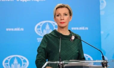 Zaxarova Mirzoyanı "söz oyunbazlığında" ittiham etdi