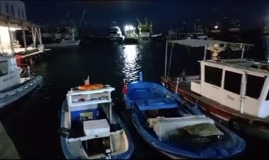 İzmirdə balıqçı gəmisi batıb: 3 ölü, 2 itkin