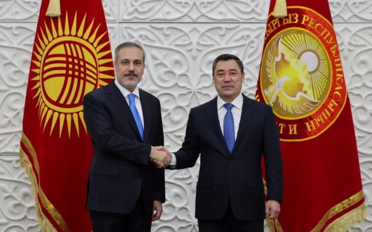 Qırğızıstan Prezidenti Hakan Fidanı qəbul edib