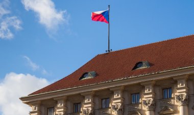 Çexiya XİN Azərbaycan sərhədini pozan vətəndaşına yiyə çıxdı