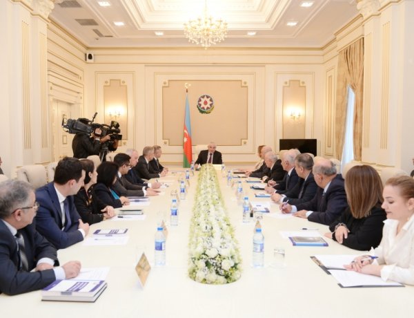 Müddəti bitən şəxsiyyət vəsiqələri ilə səs vermək olacaq