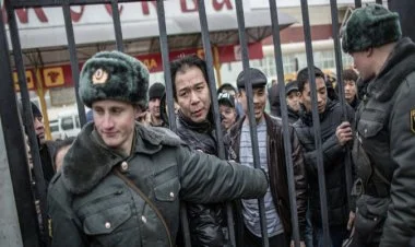 Azərbaycanlı miqrantlar Rusiyanı tərk edir