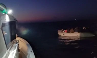 Egey dənizində 69 qanunsuz miqrant saxlanılıb