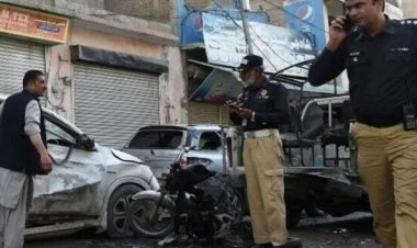 Pakistanda silahlıların hücumu nəticəsində azı 10 polis ölüb