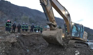 Gürcüstandakı torpaq sürüşməsi 9 nəfərin həyatına son qoyub