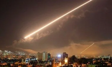 İsrail Dəməşq yaxınlığındakı hədəflərə zərbələr endirdi