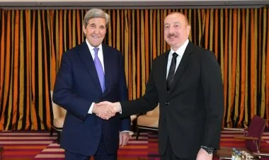 İlham Əliyev Almaniyada görüşlər keçirir