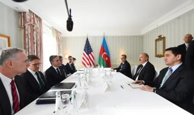 İlham Əliyev Blinkenlə danışıqlar apardı
