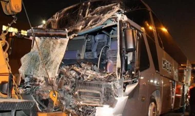 Malidə ağır yol qəzasında 15 nəfər ölüb
