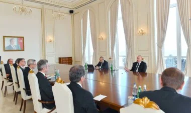 Əliyev Almaniyanın aparıcı şirkət rəhbərləri ilə görüşüb