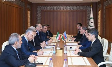 İran və Azərbaycan XİN başçıları Ciddədə görüşdü