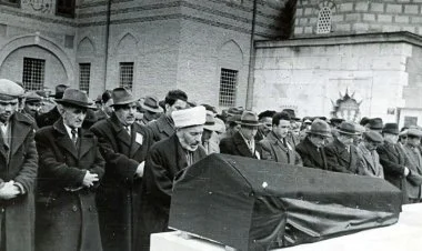 M.Ə.Rəsulzadə necə dəfn edilib?