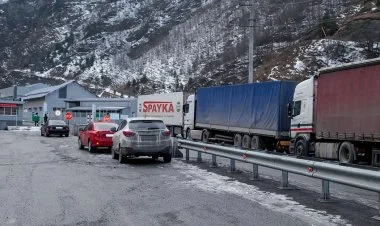 Ermənistanı Rusiya ilə birləşdirən yeganə quru yol qapadıldı