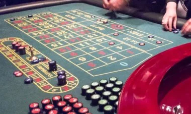 Gürcüstanda yeniyetmələrin üçdəbiri qumar oynayır