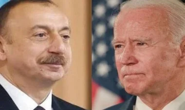Bayden İlham Əliyevi təbrik etdi