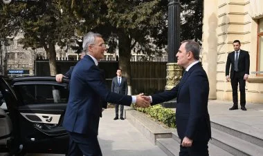 Ceyhun Bayramov NATO-nun Baş katibi Stoltenberq ilə görüşüb