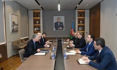 Ceyhun Bayramov Lui Bononu qəbul edib