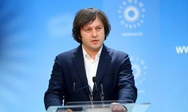 Gürcüstanın Baş naziri İrəvana gedib