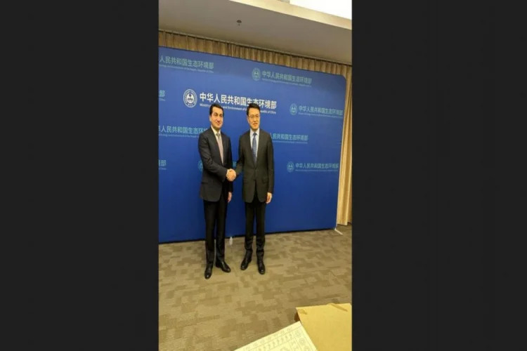 Prezidentin köməkçisi Çinin nazir müavini ilə görüşüb
