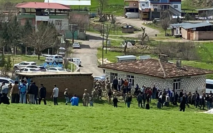Türkiyədə seçkidə qarşıdurma: 2 ölü, 11 yaralı