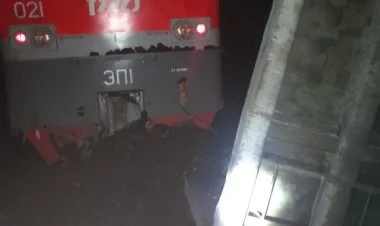 Rusiyanın Krasnoyarsk diyarında iki qatar toqquşub