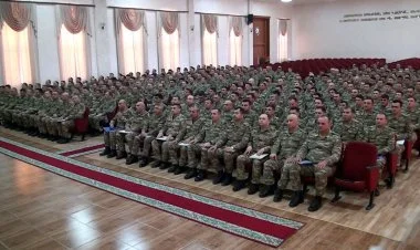 Hərbi hissələrdə 1-ci rübün nəticələri müzakirə olunub