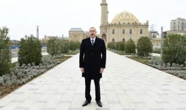 Prezident Ramazan bayramı münasibətilə xalqı təbrik etdi