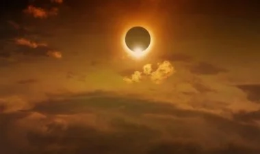 Tam Günəş tutulması başlayıb, NASA BİRBAŞA