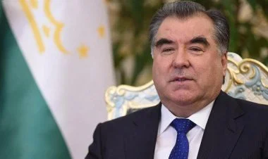 Emoməli Rəhmon Azərbaycana gəlir