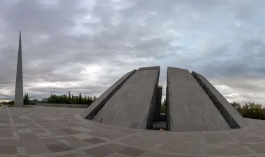 Köçəryan "soyqırım"qurbanlarının 1,5 mln olmasına şübhə edib