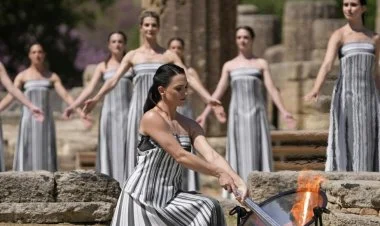 Afinada Paris Olimpiya Oyunlarının məşəli alovlandırıldı