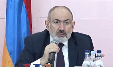 Paşinyan erməniləri Azərbaycandan qorxmamağa çağırıb