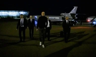 Macarıstan xarici işlər naziri Azərbaycana səfərə gəlib