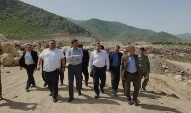 İran Azərbaycanla sərhəddə terminal tikir