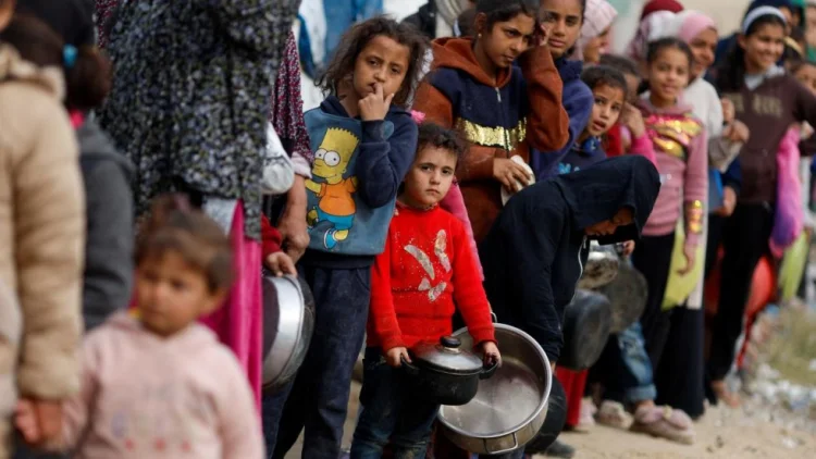 İsrail humanitar yardım maşınlarını Qəzzaya buraxmadı