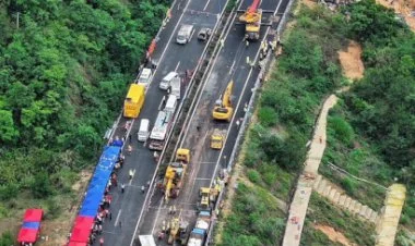 Çində yol çökməsi nəticəsində ölənlərin sayı 36-ya çatıb