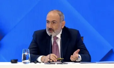 Paşinyan: Sərhəd dirəkləri təhlükəsizliyimizin təminatıdır