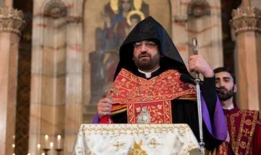 İrəvanda keşiş Milli Təhlükəsizlik Xidmətinə çağırıldı