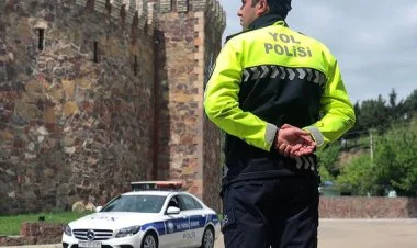 Yol polisi hava şəraiti ilə bağlı sürücülərə müraciət etdi