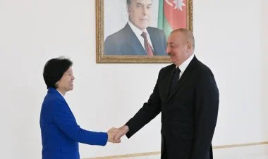 Prezident Şen Yueyuenin başçılıq etdiyi heyəti qəbul edib