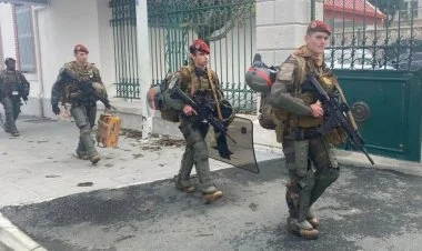 Fransa müstəmləkəsi Yeni Kaledoniyaya qoşun yeridib