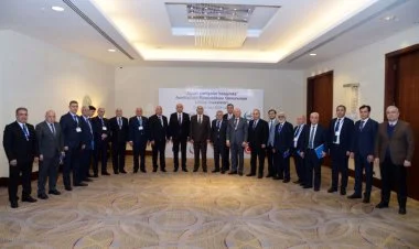 Siyasi pariyaların Prezident Aparıtaında görüşü