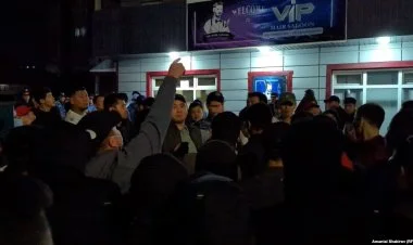 Bişkekdə iğtişaşlar zamanı 29 əcnəbi yaralanıb VİDEO