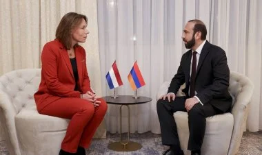 Bakı ilə İrəvan arasında sülh sazişi müzakirə edilib