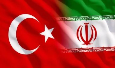 Türkiyə İrana yardım göndərdi