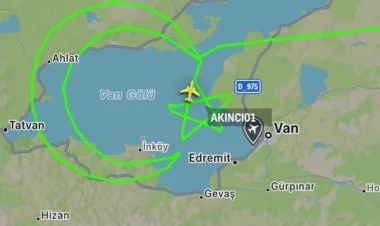 Türkiyənin “AKINCI” PUA-sı səmada ay və ulduz çəkib FOTO