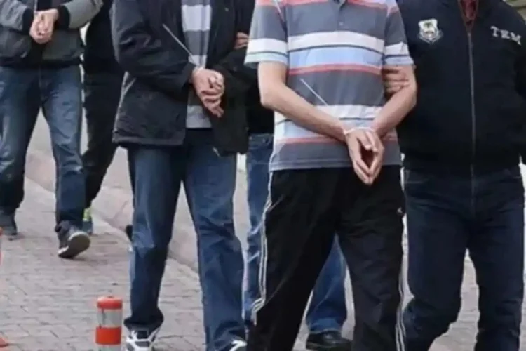 Türkiyədə FETÖ əməliyyatı: 7 polis saxlanıldı