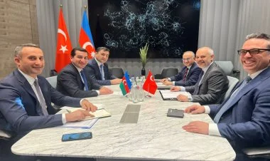 Hikmət Hacıyev özbək və türkiyəi həmkarları ilə görüşdü