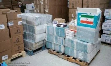 İran Ermənistana yardım göndərdi